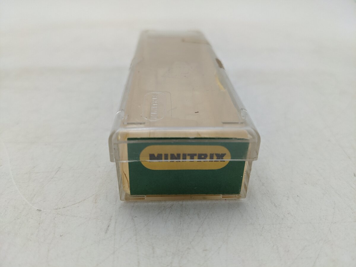 Minitrix 3272 N Scale ATSF Caboose #1951-Weathered EX/Box