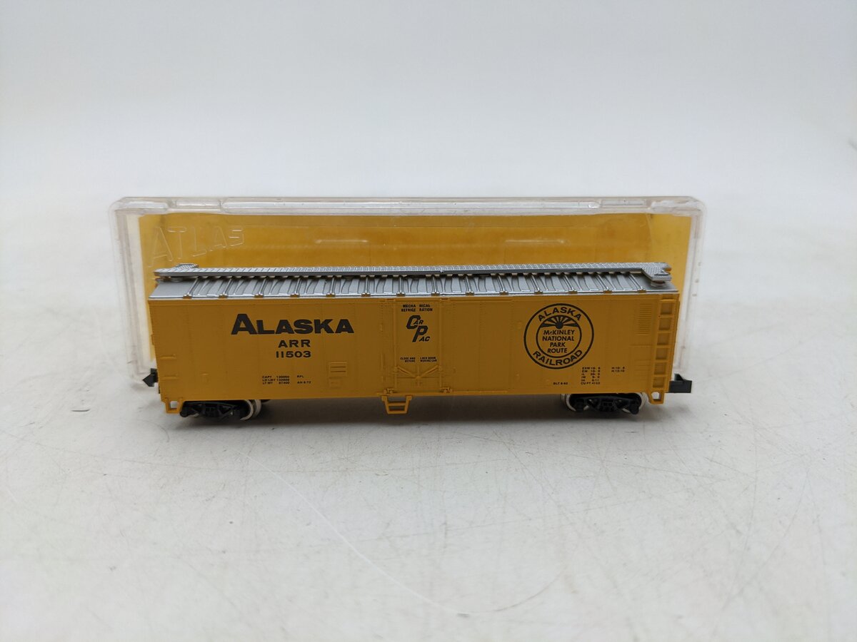 Atlas 3651 N Scale Alaska Railroad 50' Mechnical Reefer #11503 LN/Box