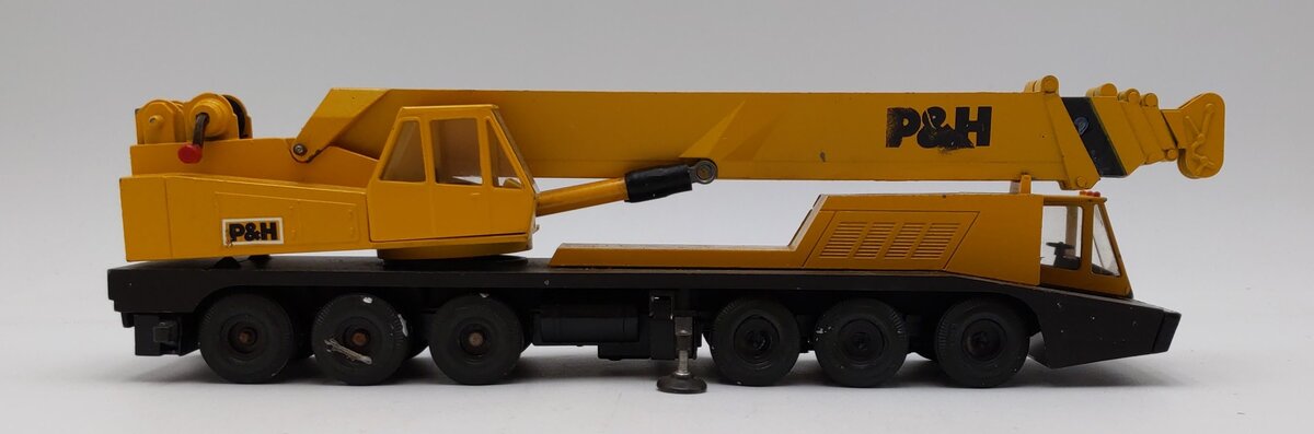 Gescha 2071 1:50 Scale P&H T-1300 Hydraulic Truck Crane EX/Box