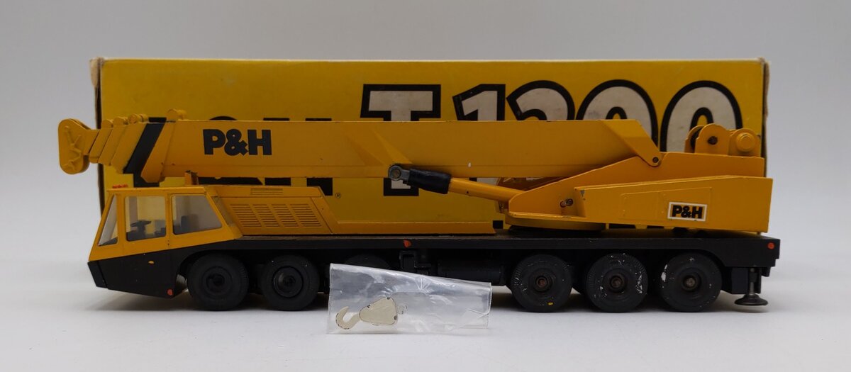 Gescha 2071 1:50 Scale P&H T-1300 Hydraulic Truck Crane EX/Box