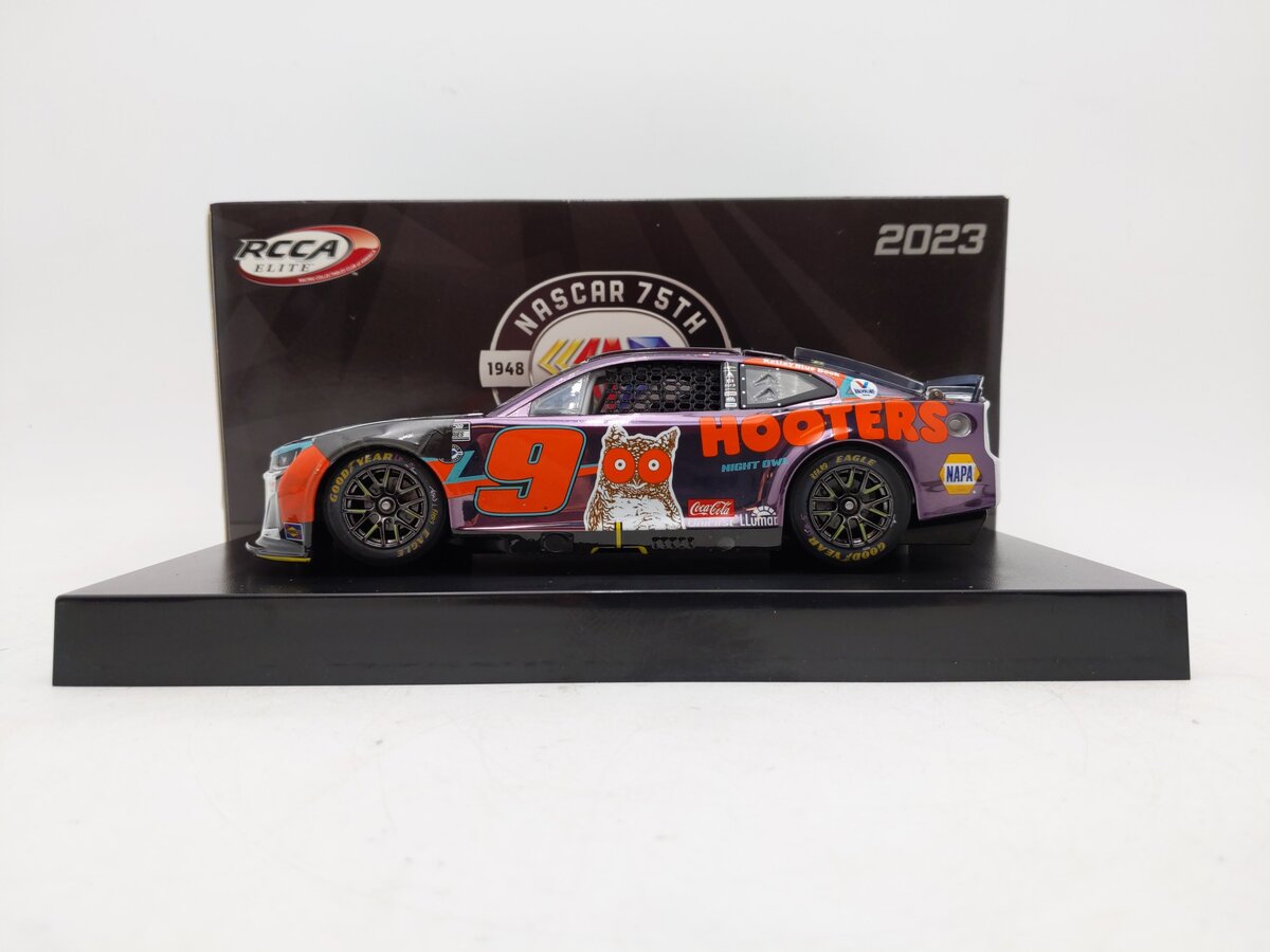 Lionel Racing 1:24 Chase Elliott 2021 Camaro ZL1 Hooters #9 Elite Color Chrome LN/Box