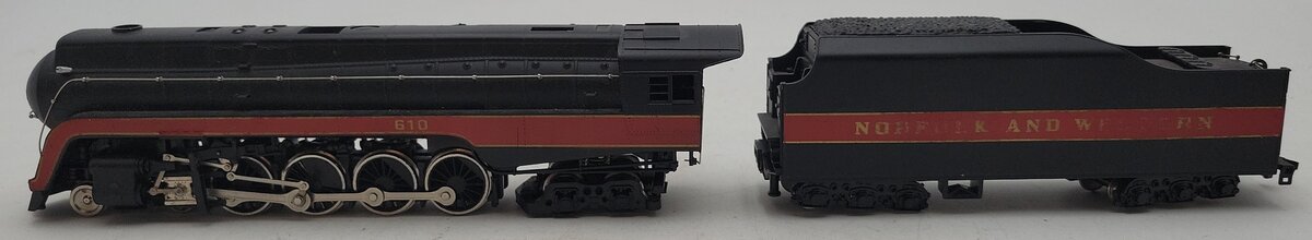 Bachmann 41-0658-A4 HO Scale N&W J-Class 4-8-4 Steam Engine & Tender #610 EX