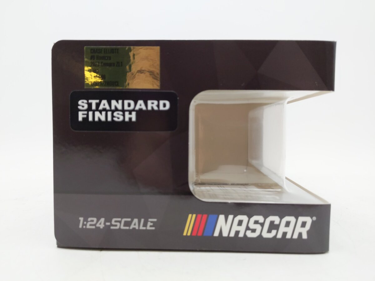 Lionel Racing 1:24 Chase Elliott #9 Hooters 2023 Camaro ZL1 LN/Box