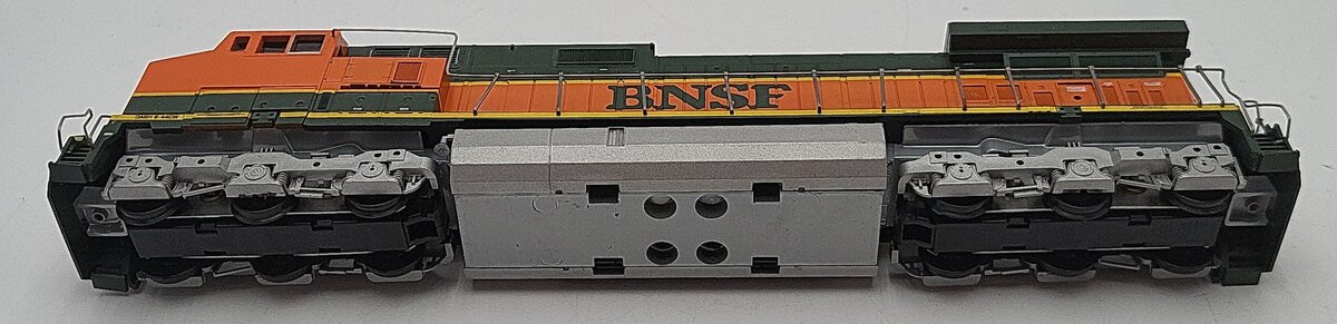 Athearn 3970 HO Scale BNSF Dash 9-44CW Non-Powered Diesel Locomotive EX/Box