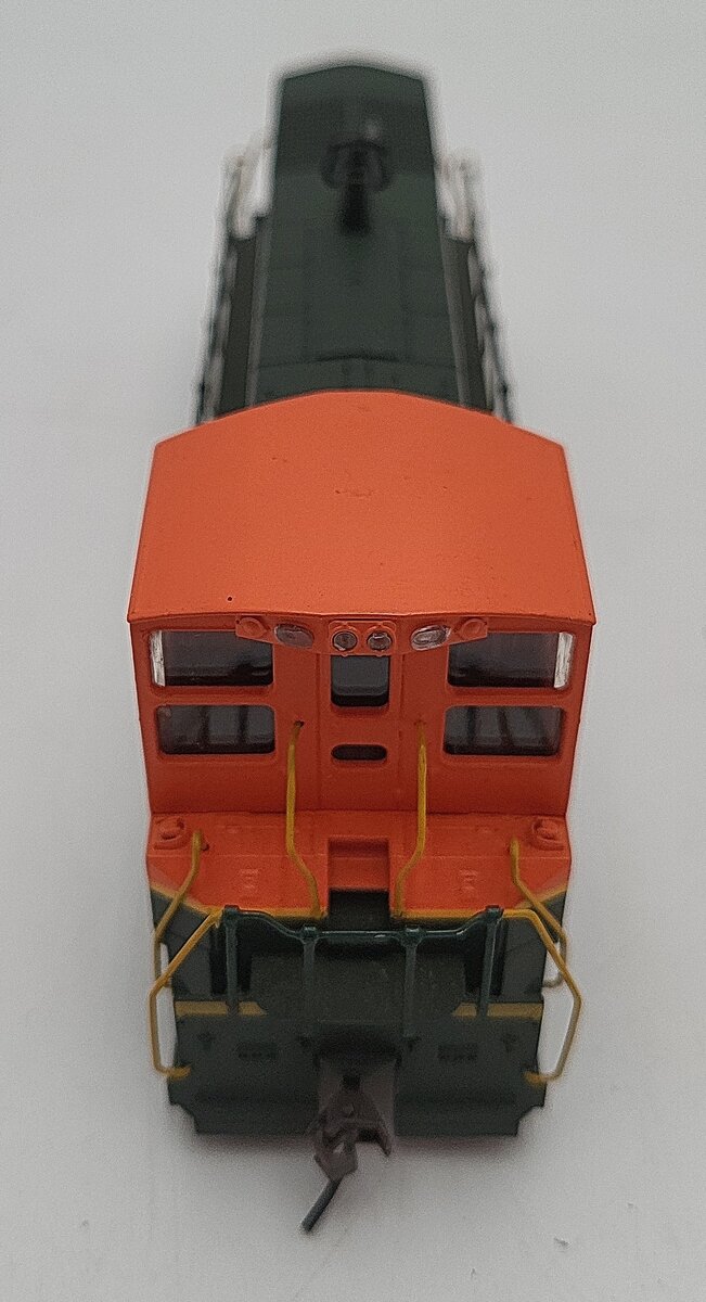Athearn 3970 HO Scale BNSF Dash 9-44CW Powered Diesel Locomotive #3658 LN/Box