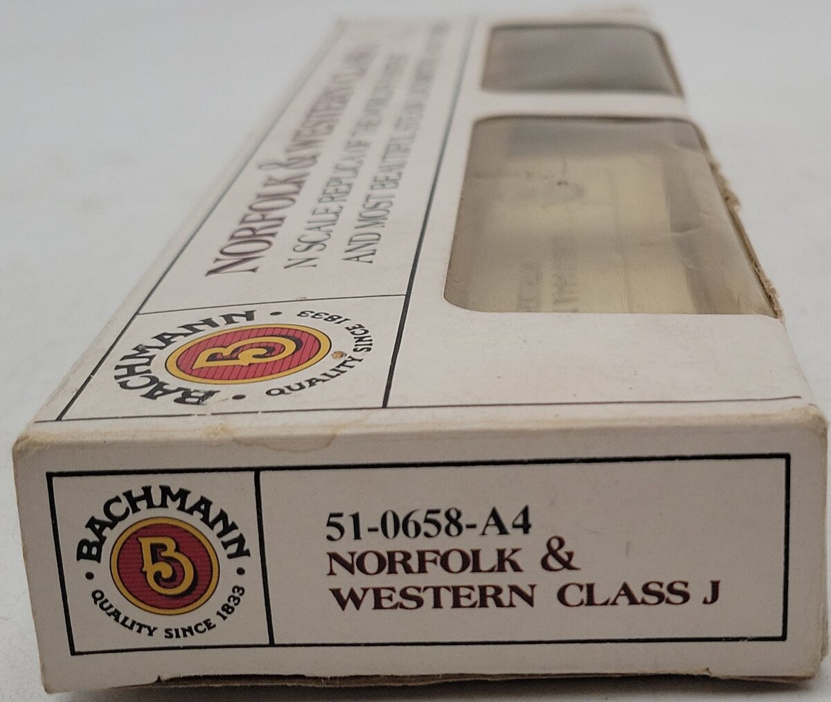 Bachmann 51-0658-A4 N Norfolk & Western J Steam Locomotive & Tender #610 VG/Box