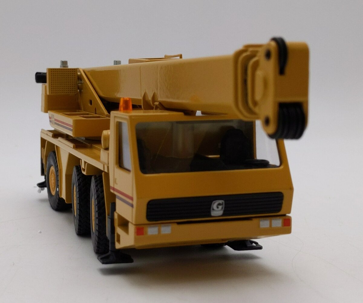 Conrad 2092 1:50 Scale GMK 3050 Grove Crane LN/Box