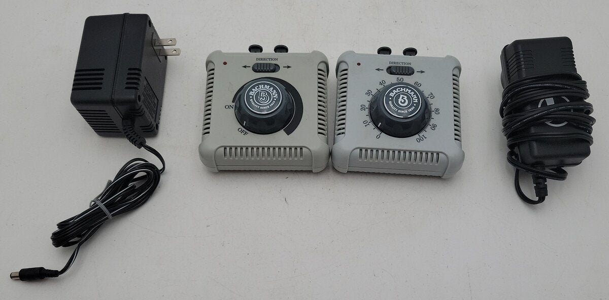 Bachmann 46605A HO Scale Power Packs/Speed Controllers [2] EX