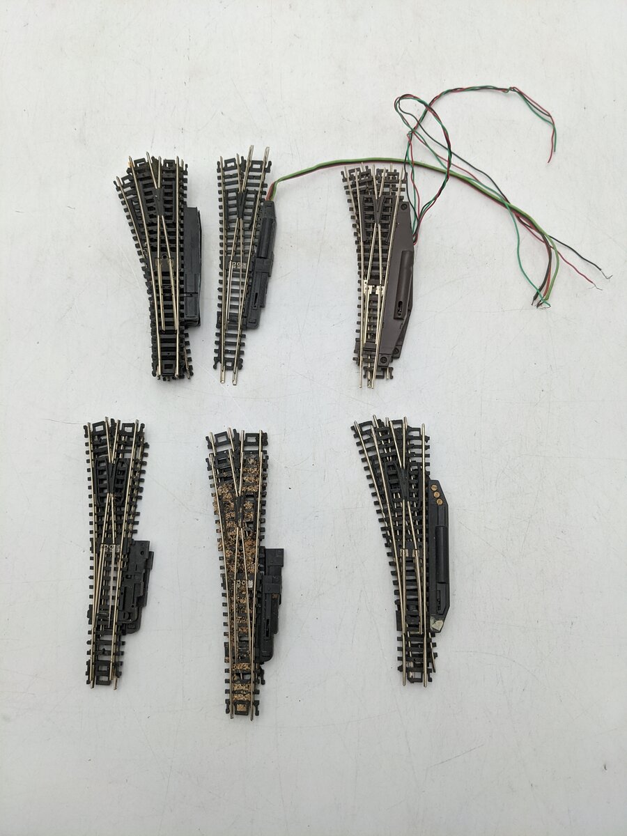 Atlas N Scale Assorted Left Hand Switches [12] VG