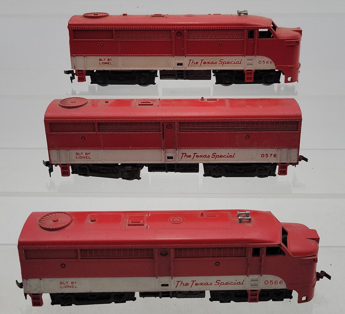Lionel HO Assorted ABA-Units Diesel Locomotives #0566,0576,0566 [3] VG