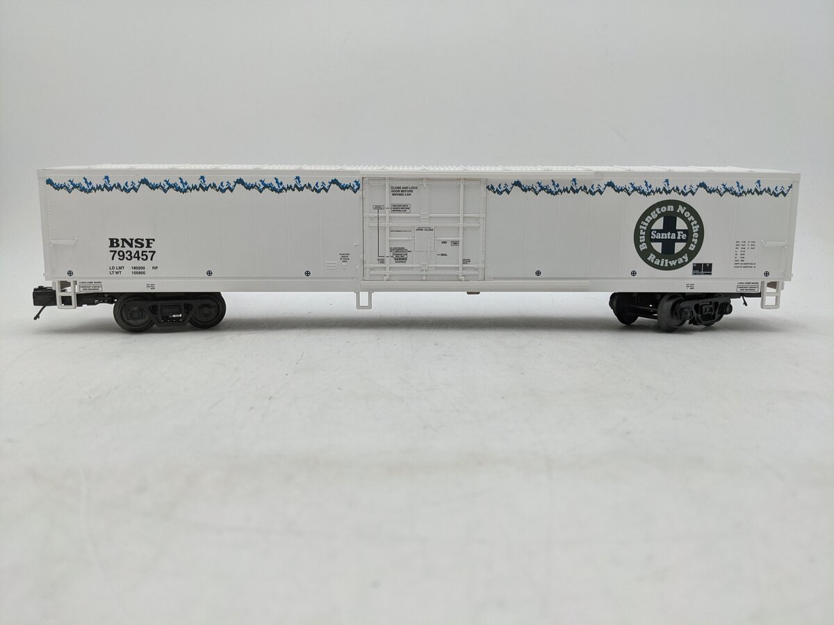 MTH 20-94251 O Gauge BNSF 60' Reefer Car #793457 EX