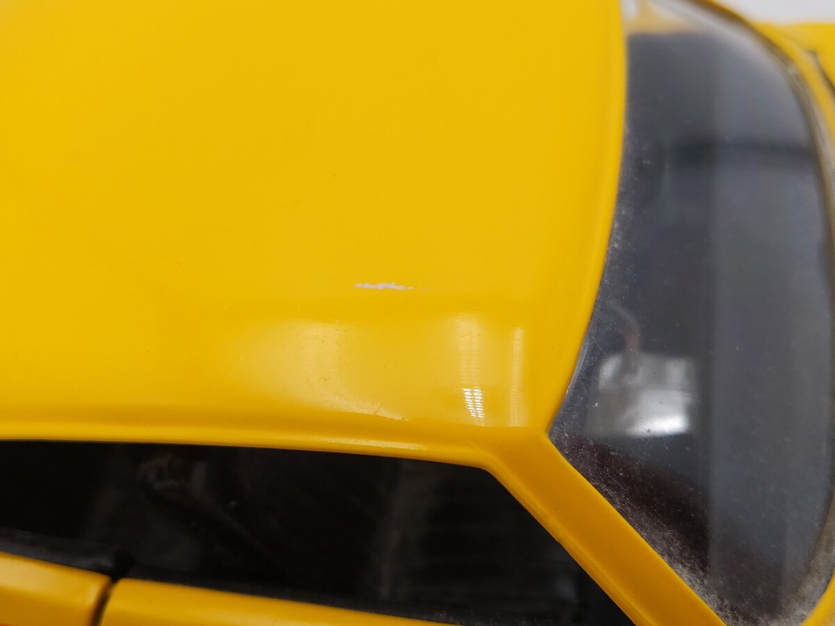 Ertl 1:18 Scale Die-Cast 1970 Buick GSX Saturn Yellow with Black Base EX