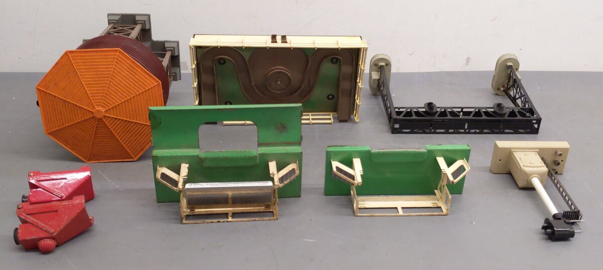 Lionel Vintage O Gauge Accessories #260,450,353,138,3356-150,3462,3462 [7] VG