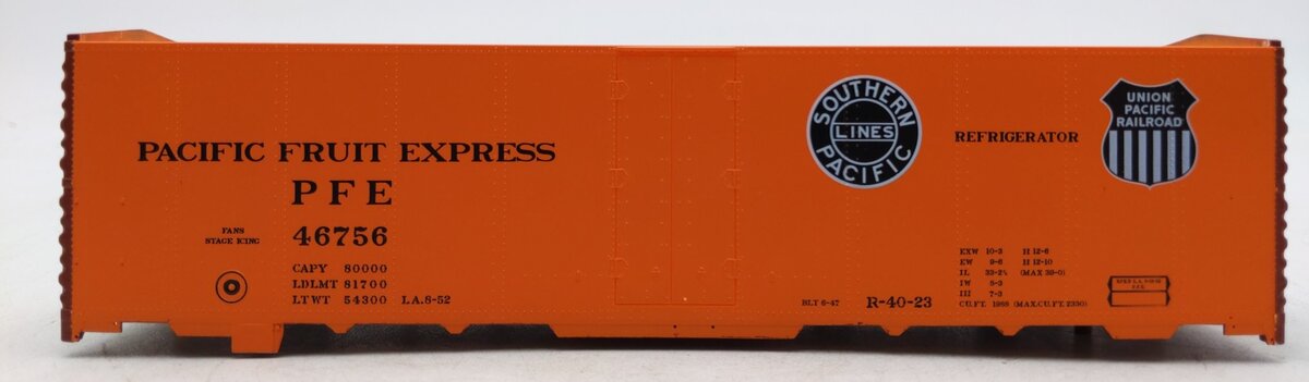 Pacific Rail 2332.5 S Pacific Fruit Express 1952 R-40-23 Steel Ice Reefer #46756 NIB