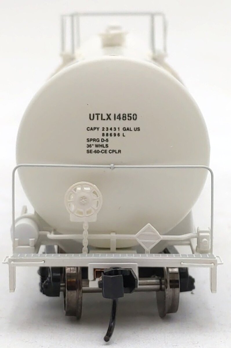 Walthers 920-100243 HO Union Tank Car UTLX 54' 23,000-Gallon Tank Car #14850 LN/Box