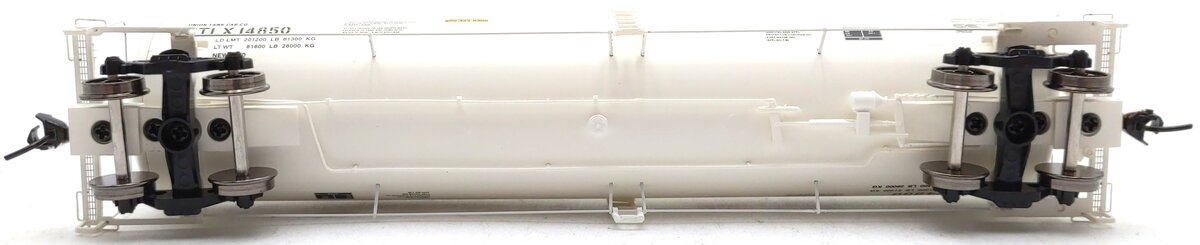 Walthers 920-100243 HO Union Tank Car UTLX 54' 23,000-Gallon Tank Car #14850 LN/Box