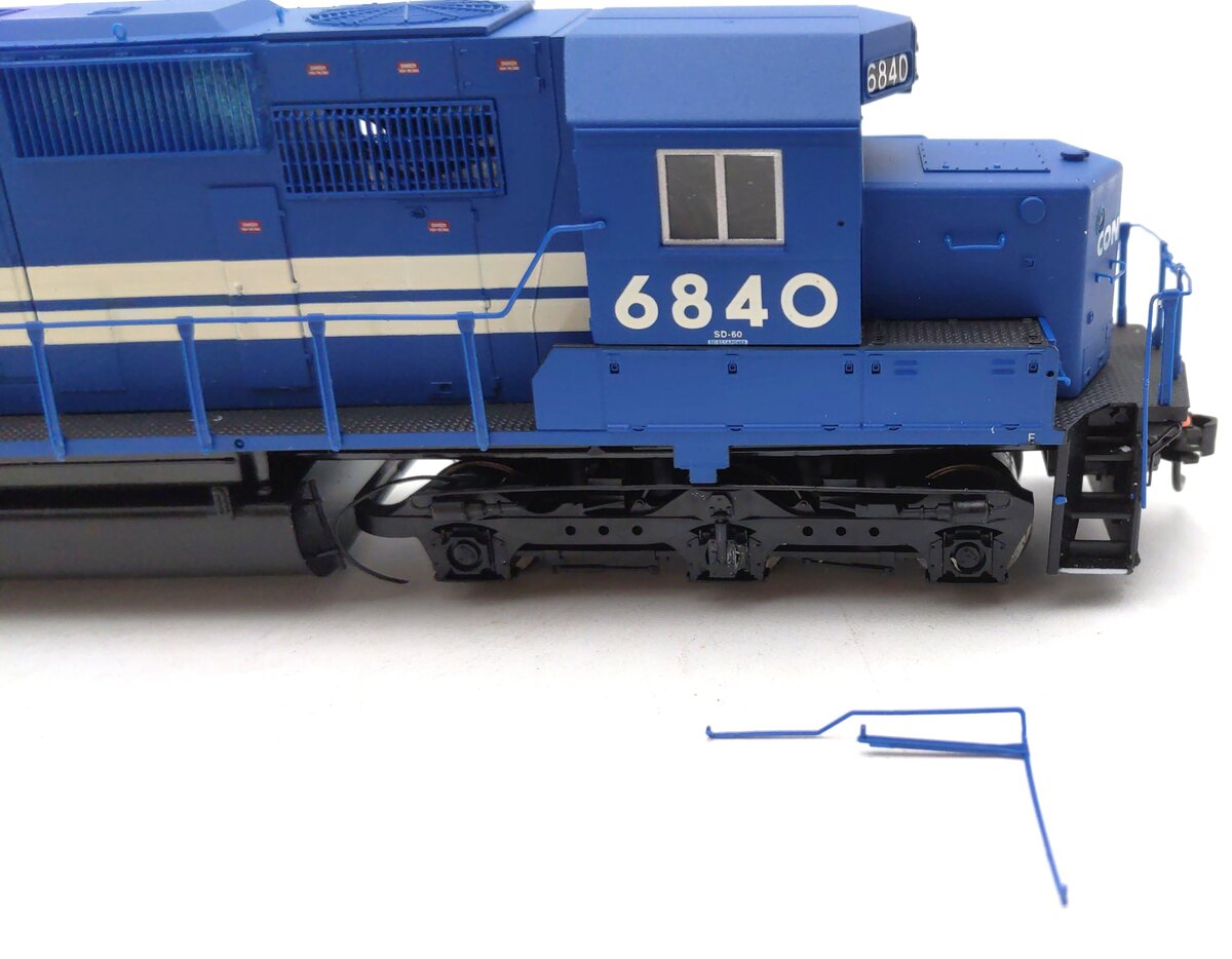 Proto 2000 23502 HO Scale Conrail SD60 Diesel Locomotive #6840 EX/Box