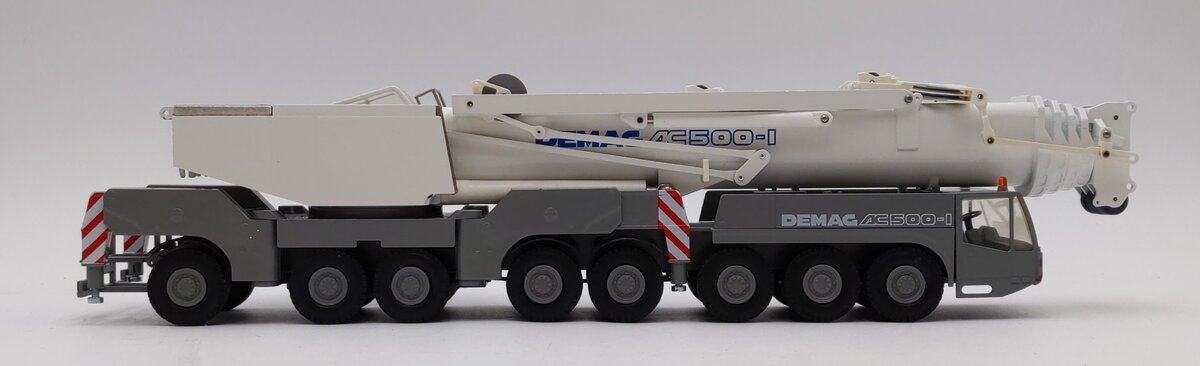 Conrad 1:50 Scale Demag AC 500-1 Telescopic Crane LN/Box