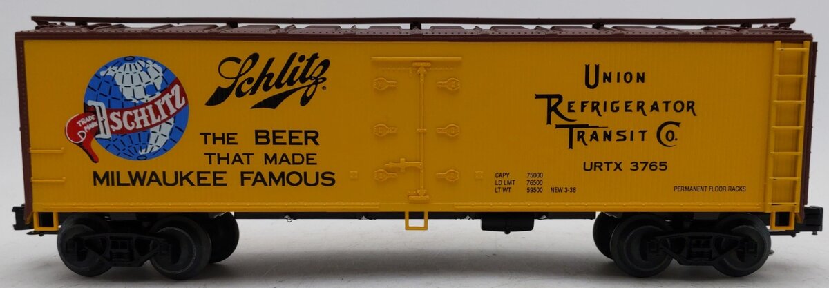Crown Model Products R-9002 O URTX Schlitz Beer Refrigerator Car #3765 EX