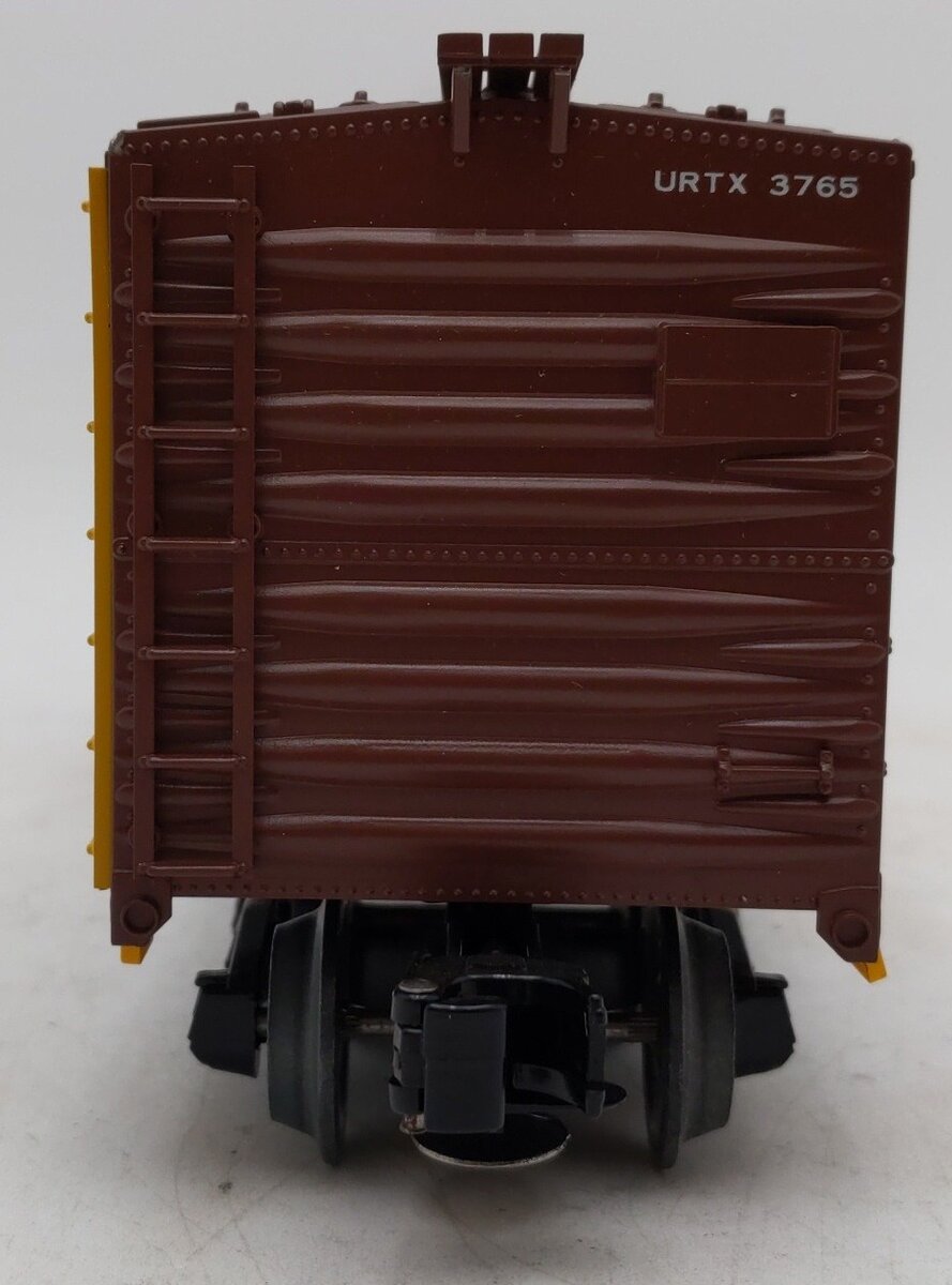 Crown Model Products R-9002 O URTX Schlitz Beer Refrigerator Car #3765 EX