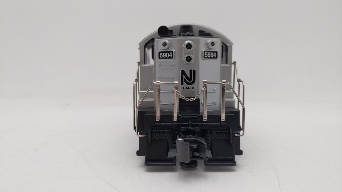 RMT 4752 O NJ Transit Powered Diesel Locomotive #5904 EX/Box