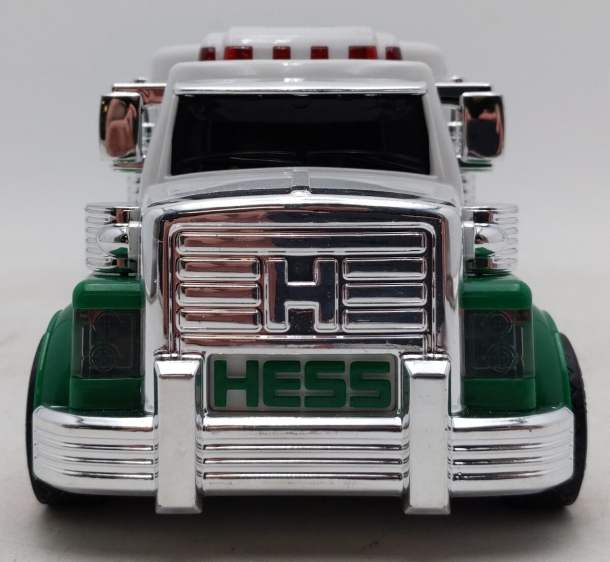 Hess 2010 Die Cast Toy Truck and Jet w/Real Lights & Launch Ramp EX/Box