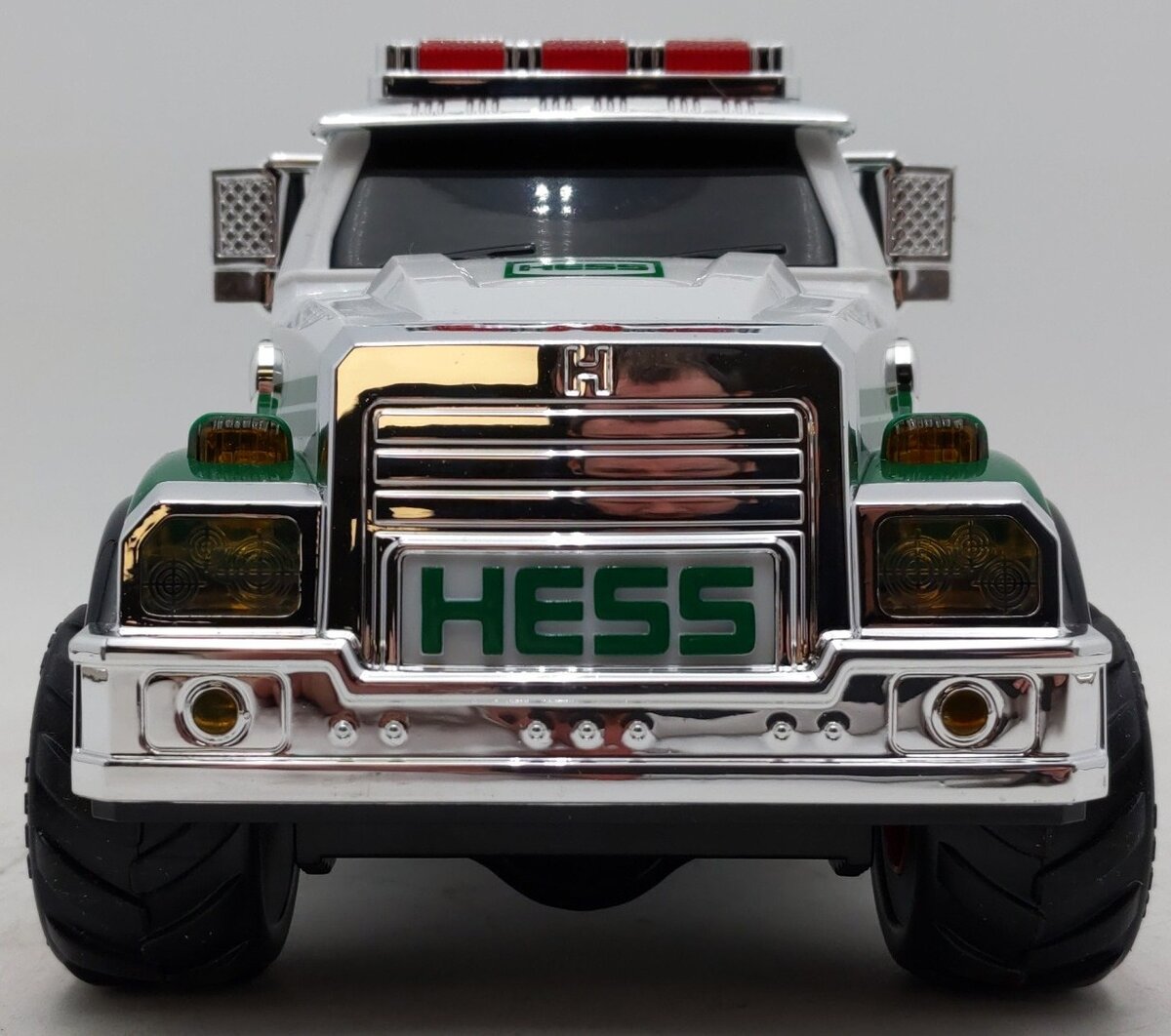Hess 2011 Toy Truck & Race Car w/Real Lights & Sound EX/Box