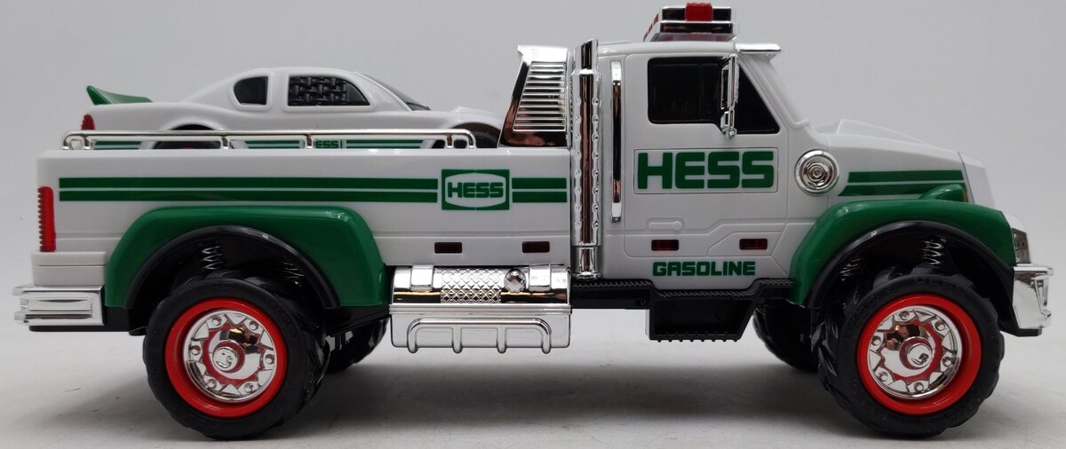 Hess 2011 Toy Truck & Race Car w/Real Lights & Sound EX/Box