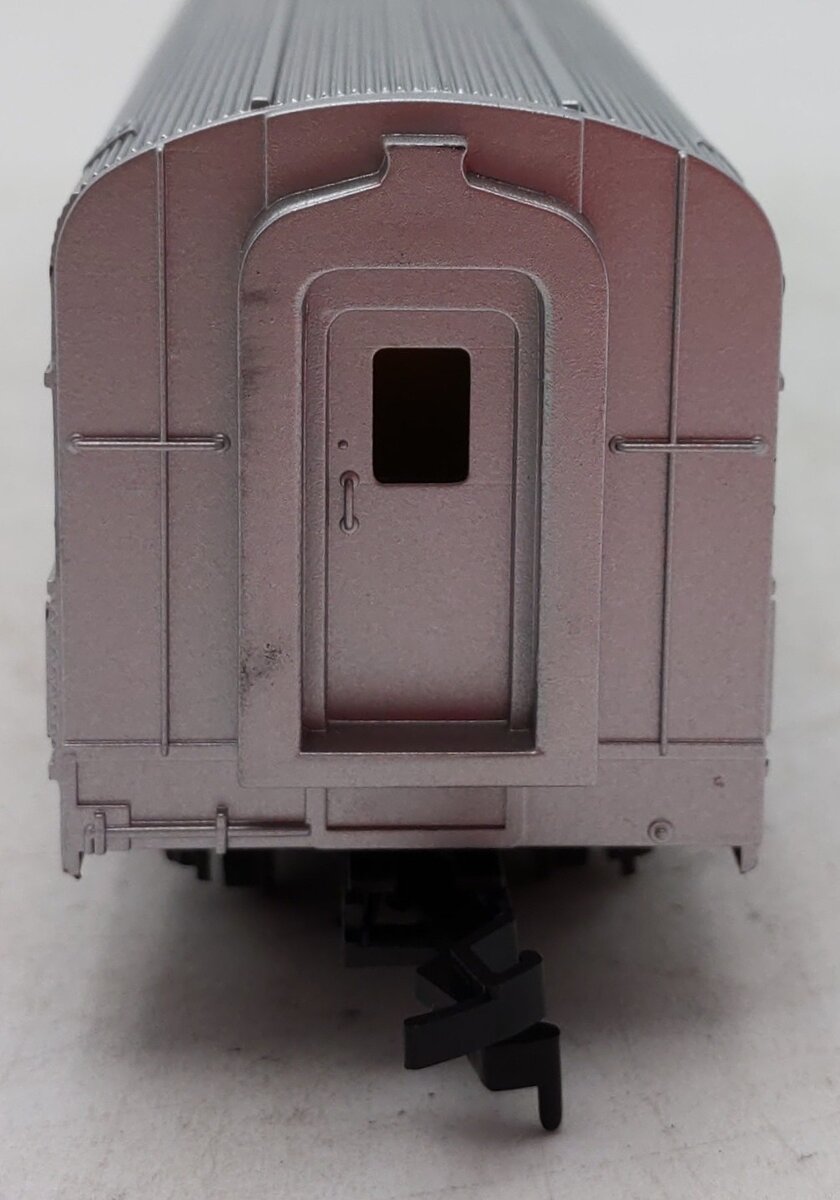 Model Power 8801 Amtrak Budd Baggage Car EX/Box
