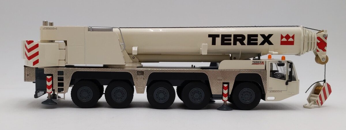 NZG Modelle 1:50 Scale AC 200-1 Terex Demag Telescopic Crane LN/Box