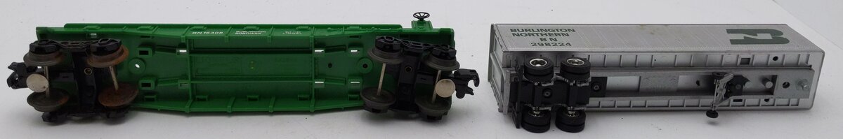 Lionel 6-16308 O Gauge Burlington Northern Flatcar #298224 w/Trailer EX/Box