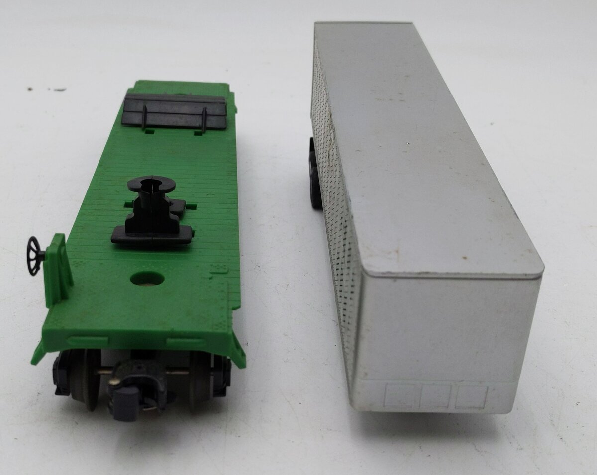 Lionel 6-16308 O Gauge Burlington Northern Flatcar #298224 w/Trailer EX/Box