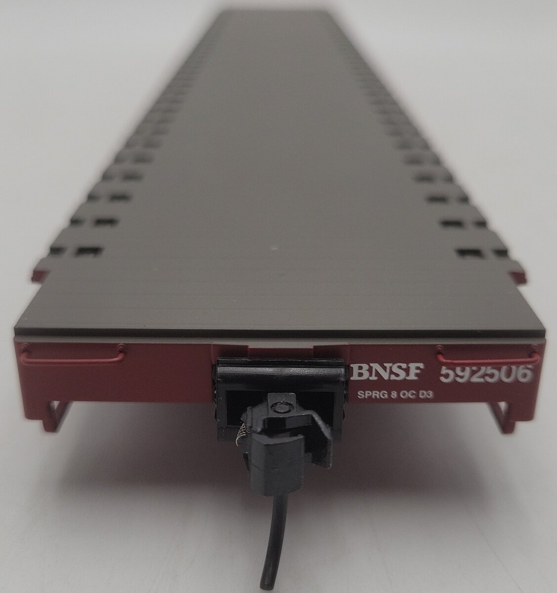 Atlas 2001766-1 O Scale BNSF 68` Flat Car #592506 (2-Rail) EX/Box