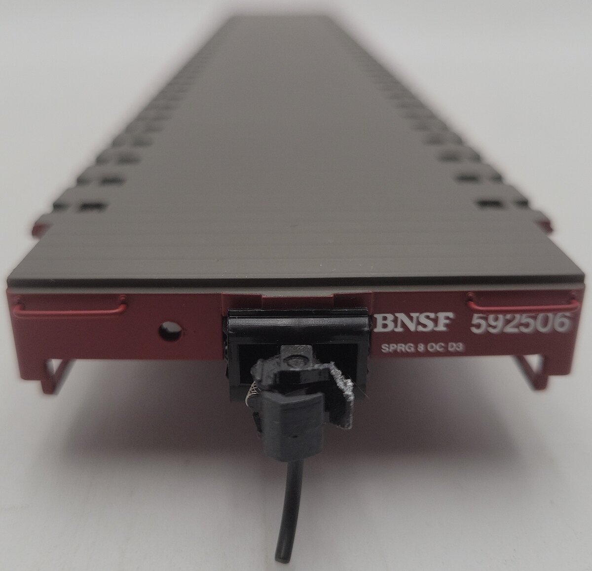 Atlas 2001766-1 O Scale BNSF 68` Flat Car #592506 (2-Rail) EX/Box