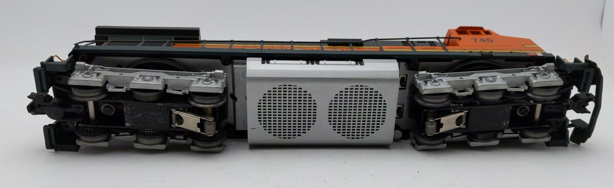 Lionel 6-18233 O BNSF GE Dash 9 Diesel Locomotive #745 EX/Box
