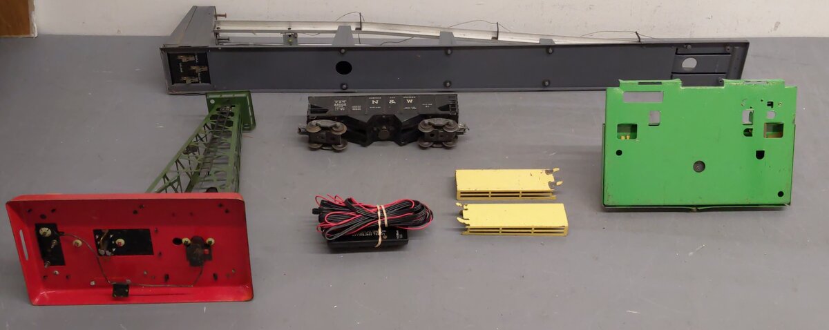 Lionel Vintage O Gauge Accessories #456,3656,455 [3] VG
