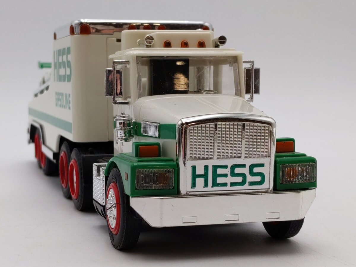 Hess Gasoline 1988 Toy Truck and Racer NIB