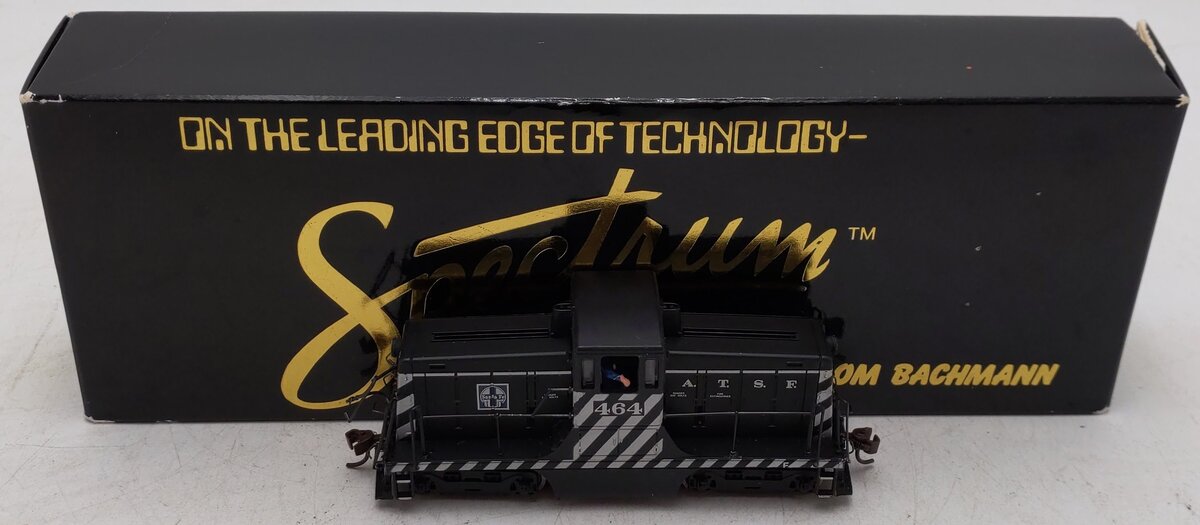 Spectrum 80026 HO Scale Santa Fe GE 44-Ton Diesel Switcher #464 VG/Box