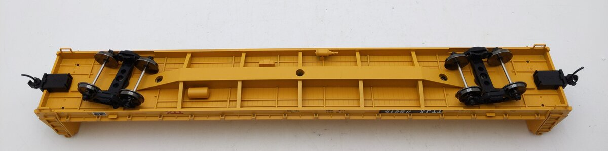 Atlas 2002673-2 O Scale TTX Short Bulkhead Flat Car #82619 (2-Rail) LN/Box