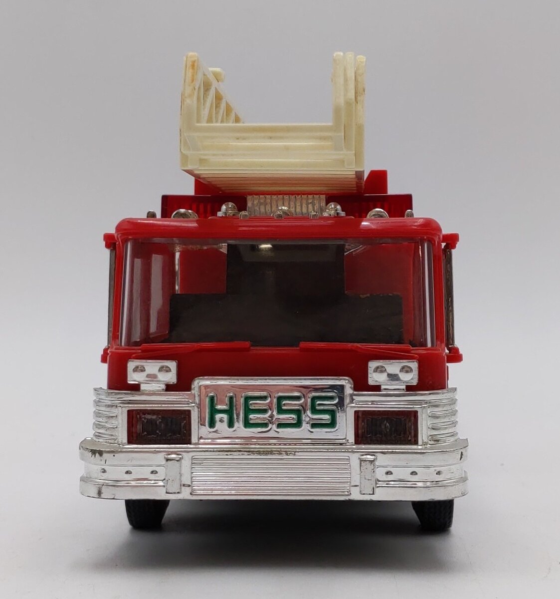 Hess Toy Train Truck Bank LN/Box