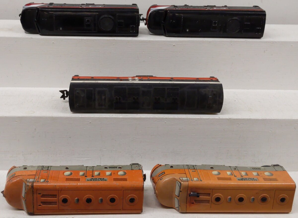 Marx & Kusan Assorted Diesel Locomotives: Southern Pacific & New Haven [5] VG