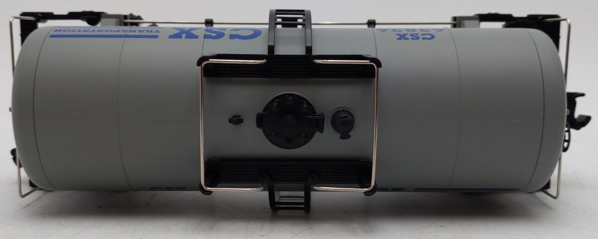 MTH 20-96003 O Gauge CSX 8000 Gallon Single Dome Tank Car #63826 EX/Box
