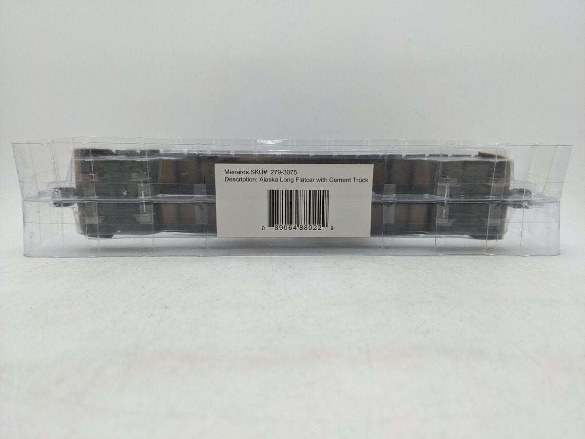 Menards 279-3074 O Gauge Alaska Long Flatcar with Cement Truck #13673 NIB