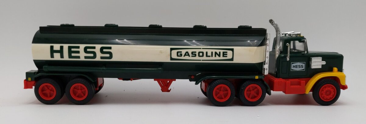 Hess Toy Truck Bank LN/Box
