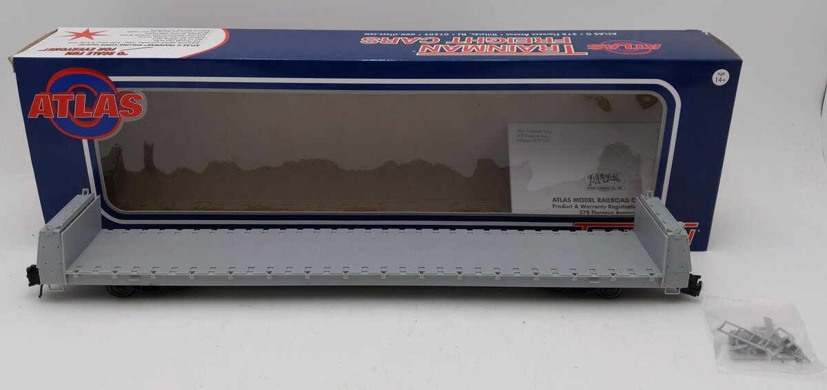 Atlas 2002612 O Undecorated 62' Short Bulkhead Flatcar 3-Rail LN/Box