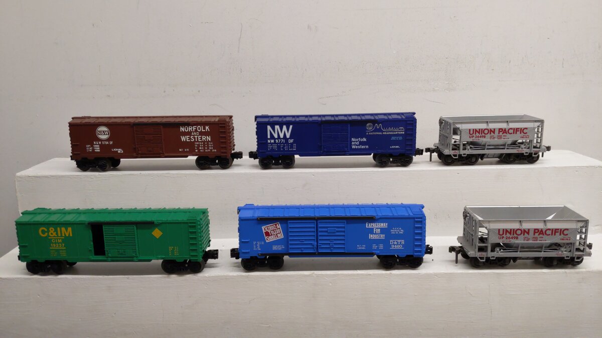 Lionel and Atlas O Assorted Freight Cars 19237, 9771, 9704, 9460, 26498 [6] EX/Box