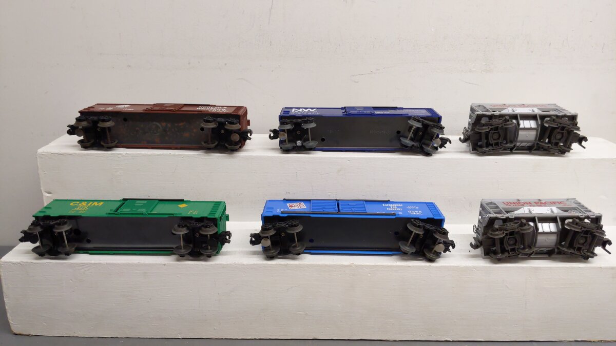Lionel and Atlas O Assorted Freight Cars 19237, 9771, 9704, 9460, 26498 [6] EX/Box