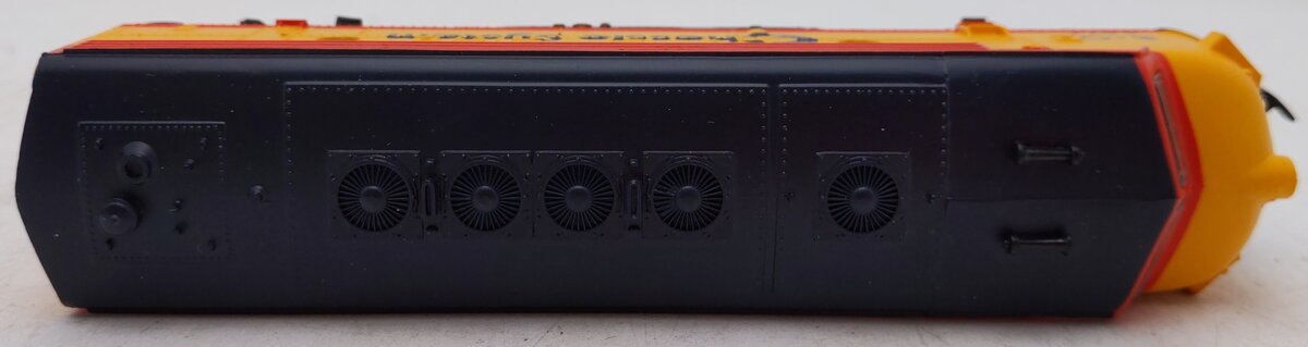 Life Like 7233 HO Chessie System B & O F-7 Diesel Locomotive #4472 EX/Box