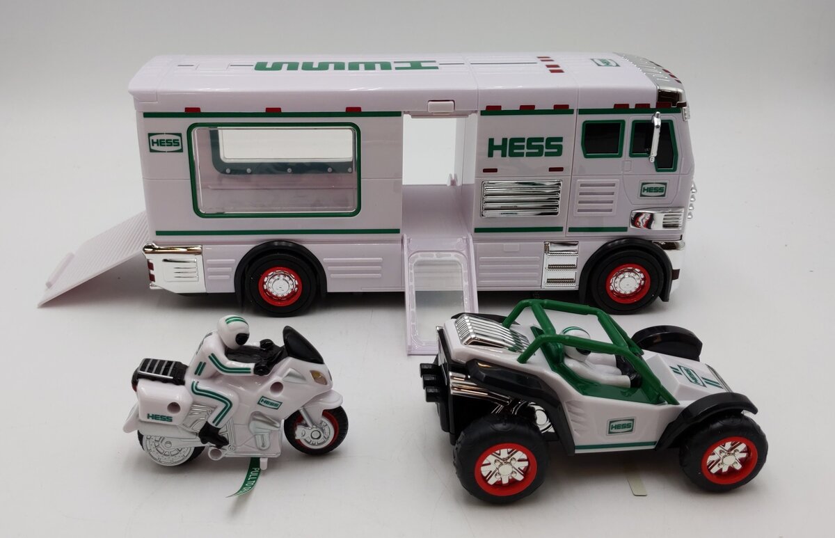 Hess RV With ATV And Motorbike NIB