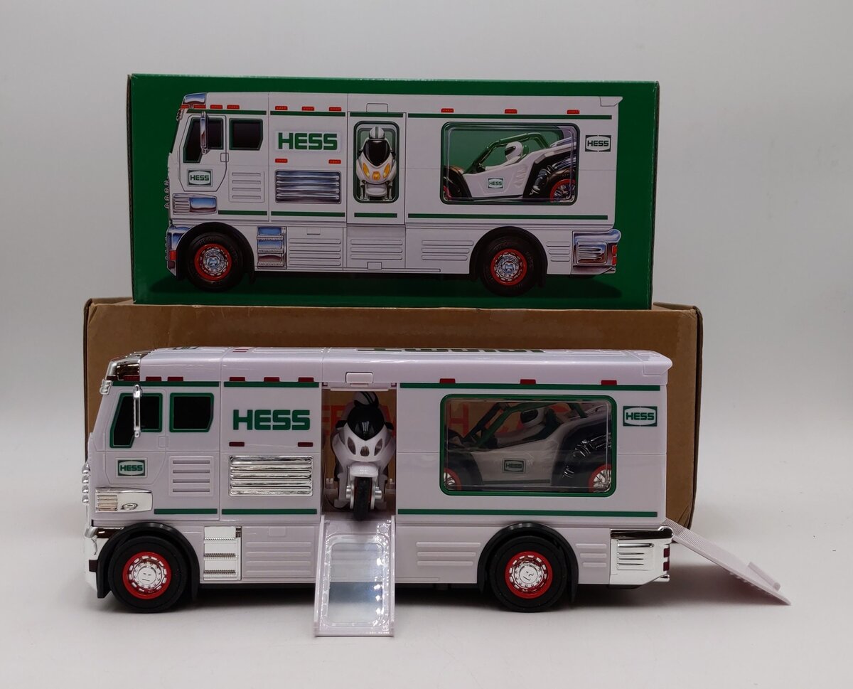 Hess RV With ATV And Motorbike NIB